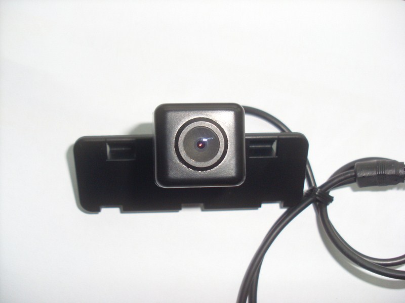 Caméra de recul SONY couleurs CCD 170° spécifique SUZUKI Swift